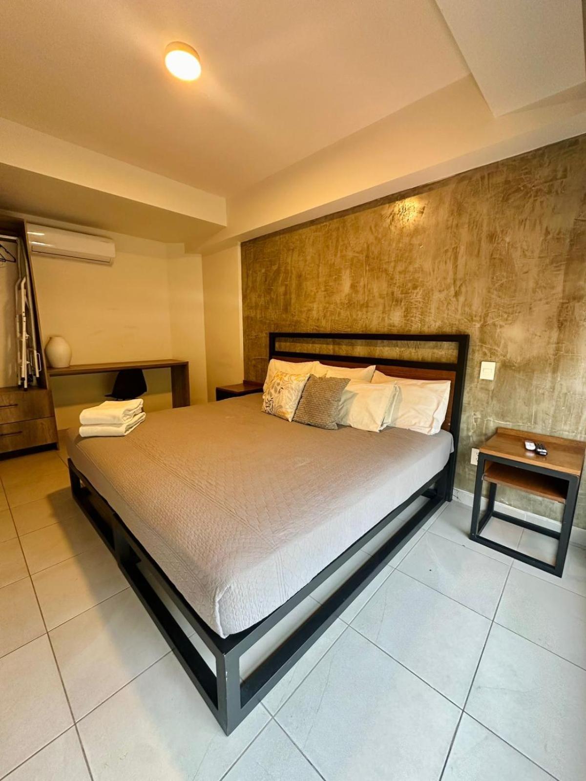 Ihost Chapultepec Apartment Гуадалахара Екстериор снимка