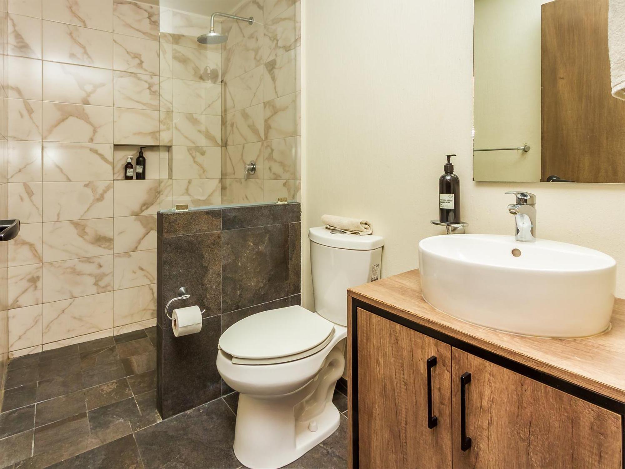 Ihost Chapultepec Apartment Гуадалахара Екстериор снимка