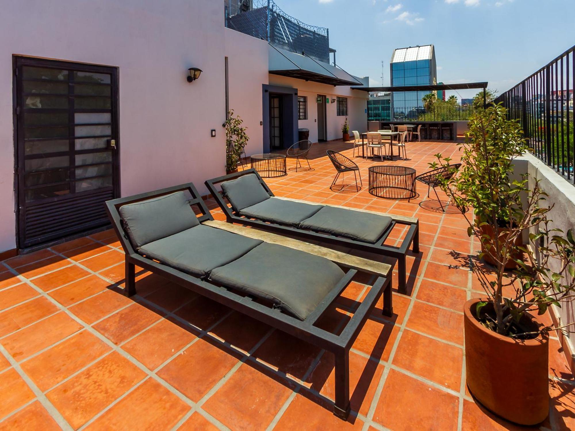 Ihost Chapultepec Apartment Гуадалахара Екстериор снимка